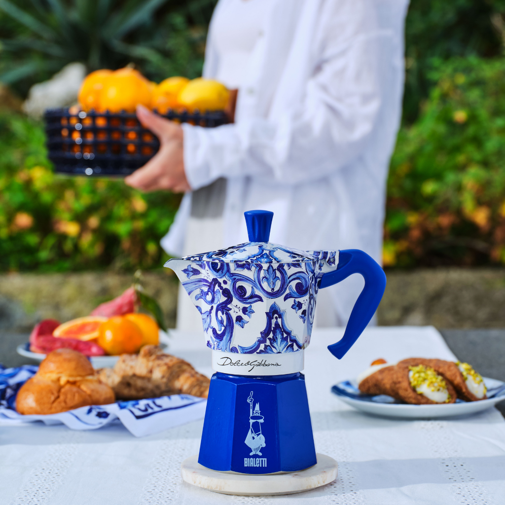 Bialetti X Dolce&Gabbana Blue Mediterranean Gift Set (6 cup Moka and Stirrer set)